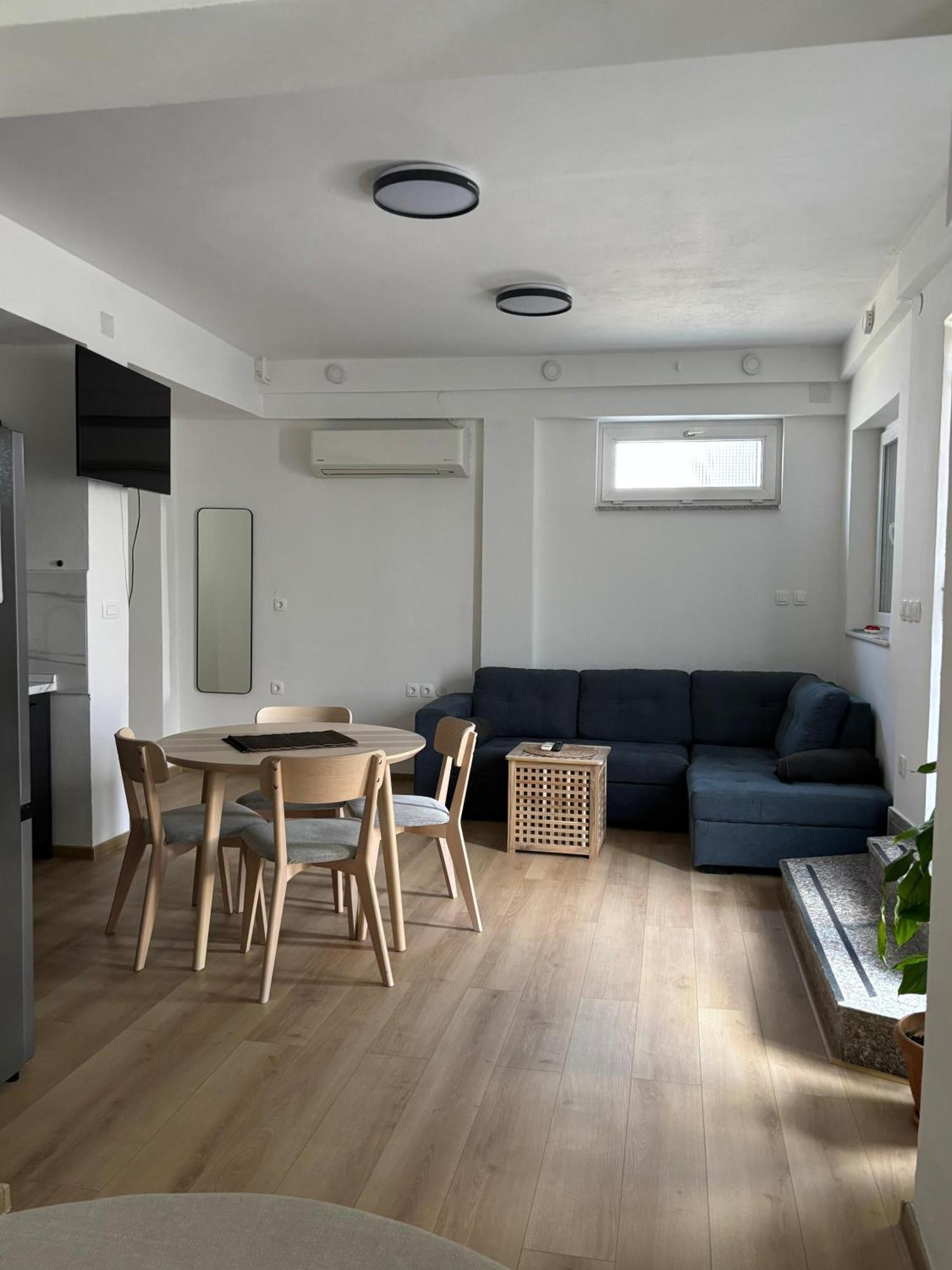 Studio Apartman Sedmica Zadar Ngoại thất bức ảnh